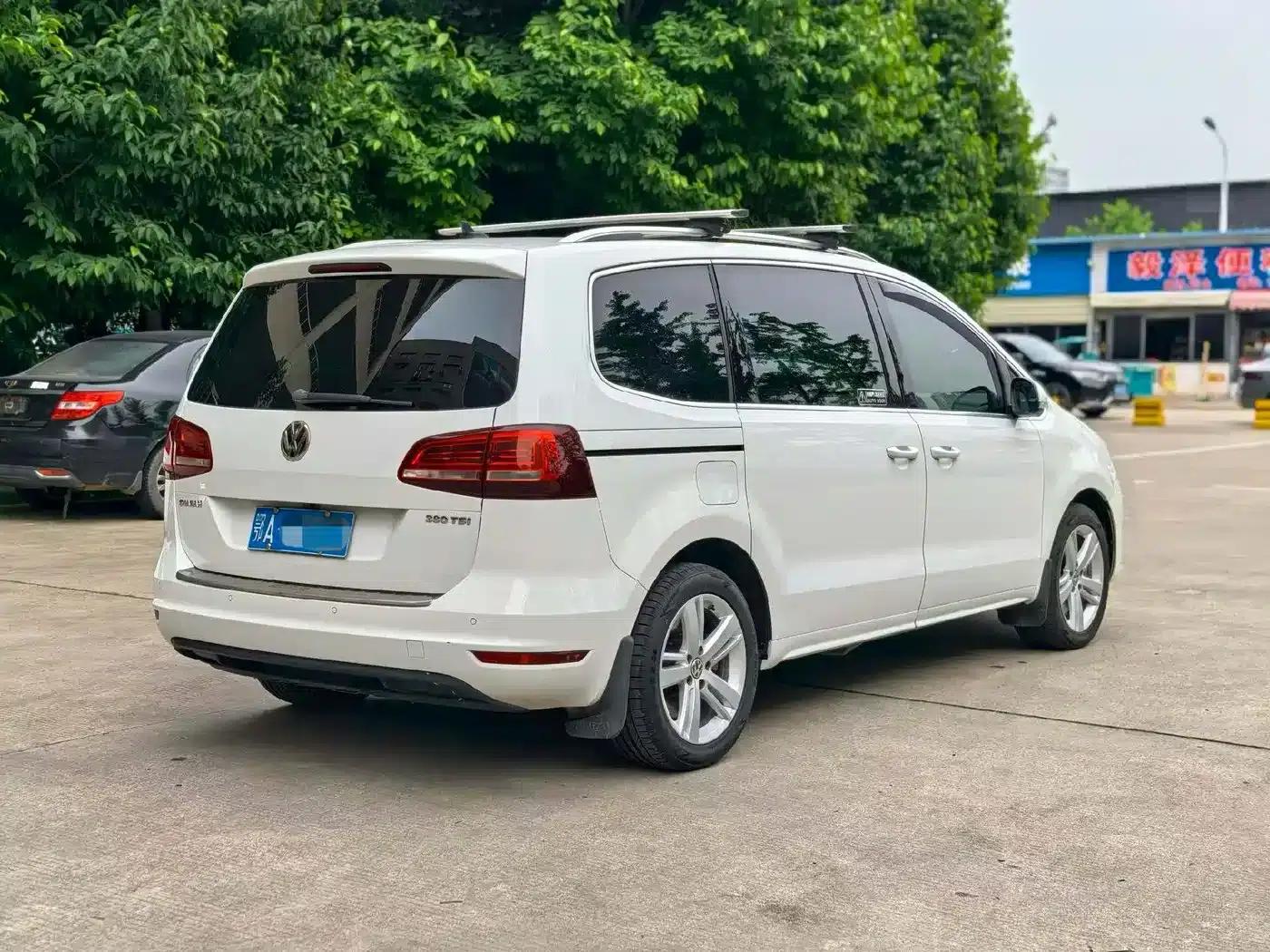 2016 Sharan 380TSI Comfort 7-seater — миниатюра 7