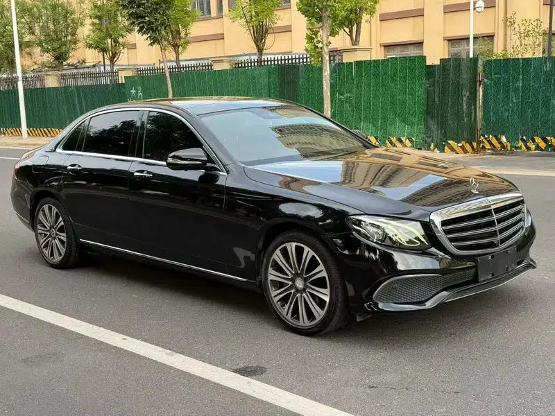 2017 Mercedes-Benz E-Class E 300 L Luxury — миниатюра 3