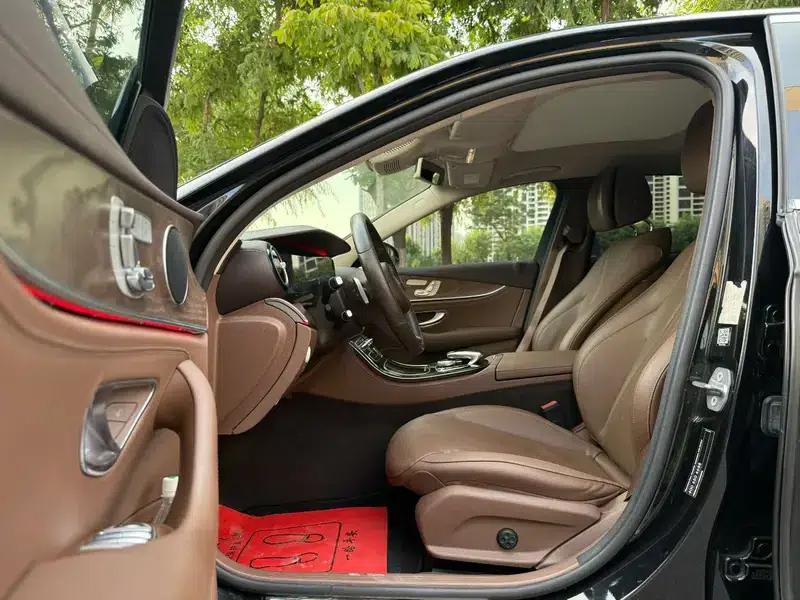 2017 Mercedes-Benz E-Class E 300 L Luxury — миниатюра 8