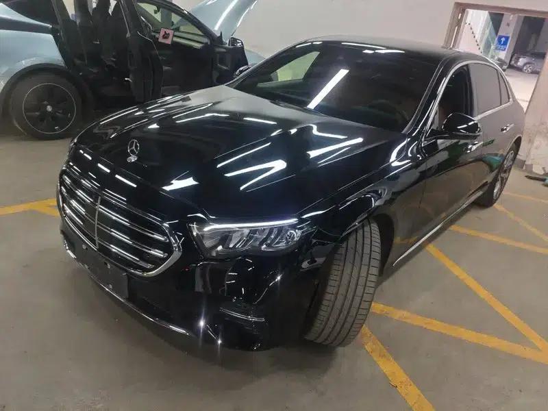 Mercedes-Benz E-Class 2025 E 300 L Fashion Sedan — миниатюра 1