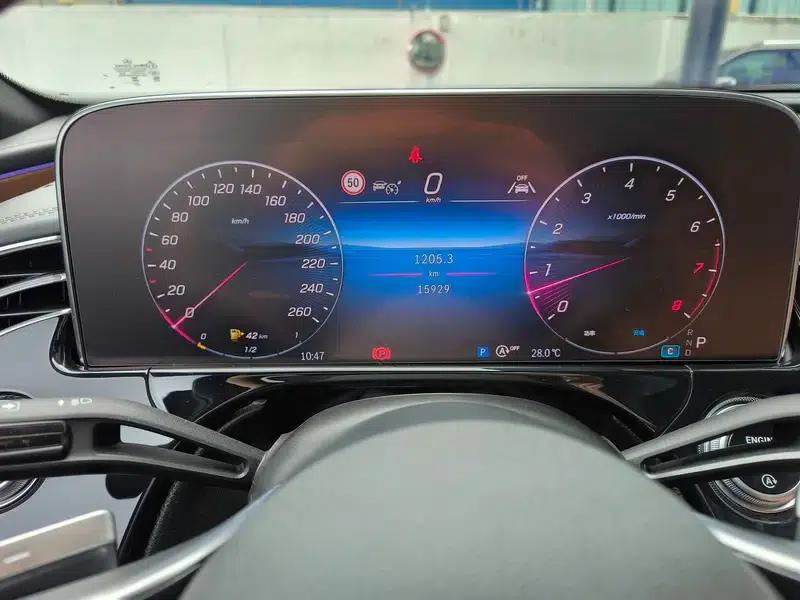 Mercedes-Benz E-Class 2025 E 300 L Luxury Sedan — миниатюра 7