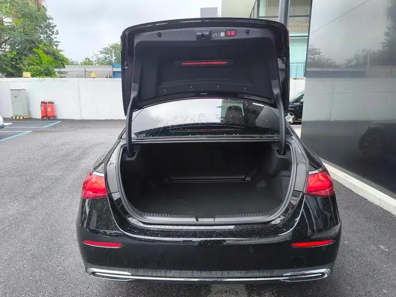 Mercedes-Benz E-Class 2025 E 300 L Luxury Sedan — миниатюра 10