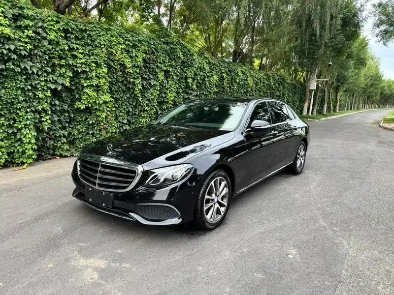 2016 Mercedes-Benz E-Class E 300 L Fashion Edition — миниатюра 1