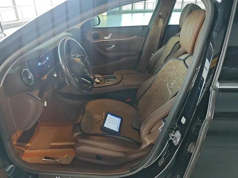 Mercedes-Benz E-Class 2021 Facelift E 260 L Sedan — миниатюра 7