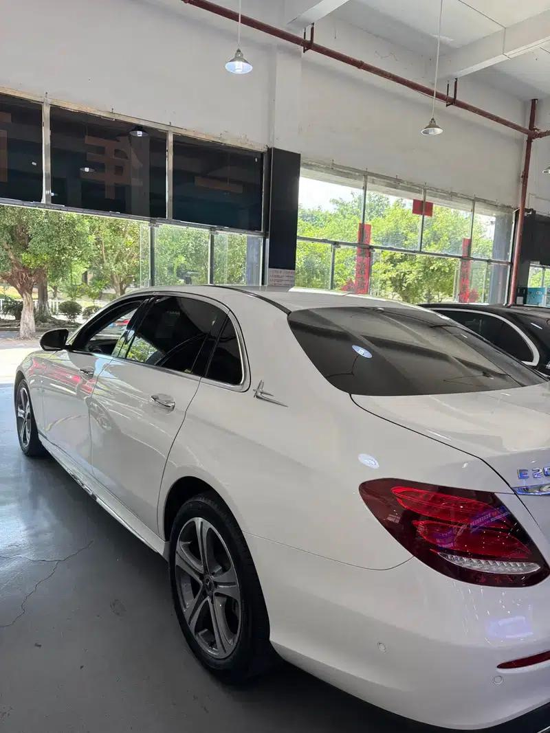 Mercedes-Benz E-Class 2018 Facelift E 200 L Sport — миниатюра 4