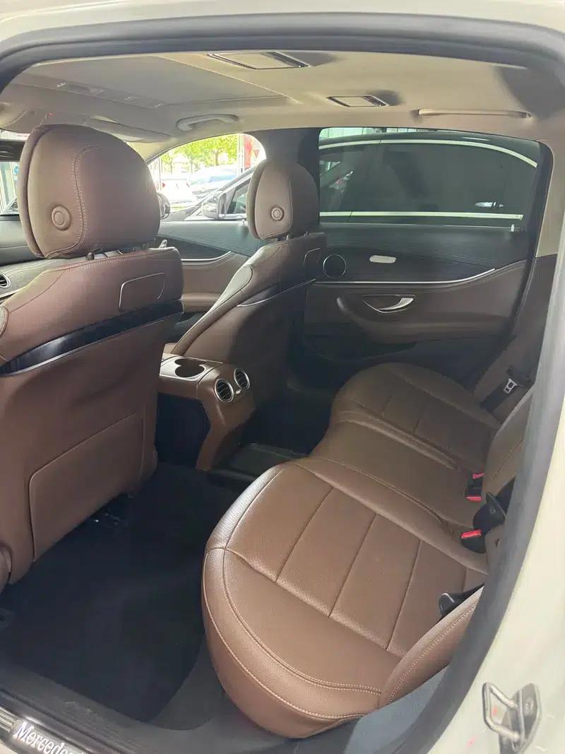 Mercedes-Benz E-Class 2018 Facelift E 200 L Sport — миниатюра 10