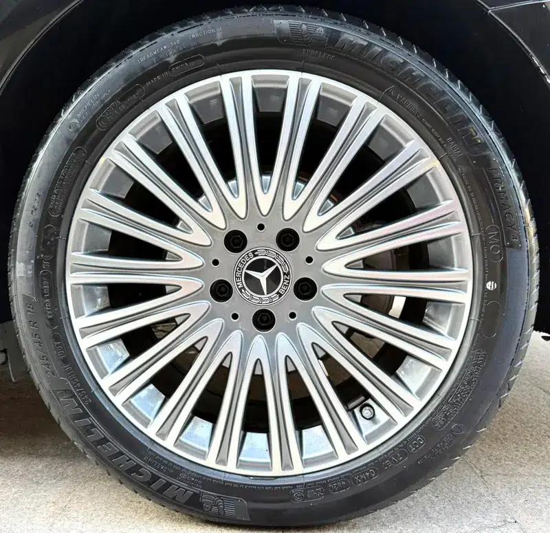 Mercedes-Benz E-Class 2021 E 300 L Premium Sedan — миниатюра 8
