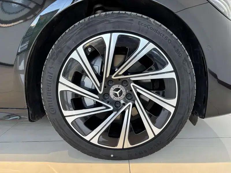 Mercedes-Benz E-Class 2024 E 300 L Luxury Sedan — миниатюра 12