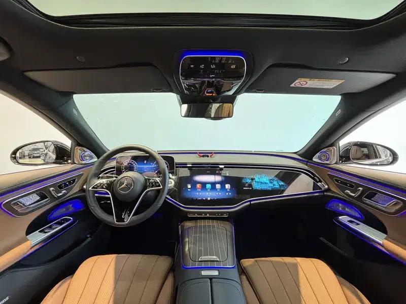 Mercedes-Benz E-Class 2024 E 300 L Luxury Sedan — миниатюра 13