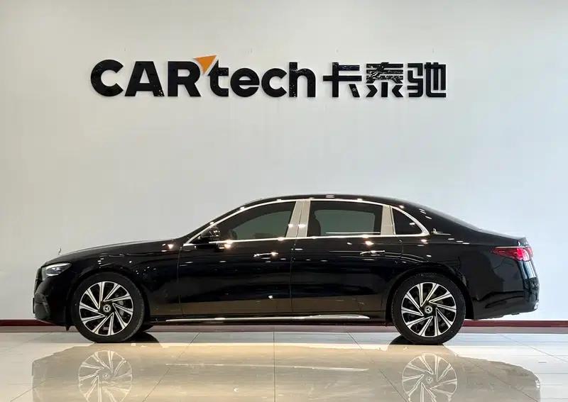 Mercedes-Benz E-Class 2024 E 300 L Luxury Sedan — миниатюра 4