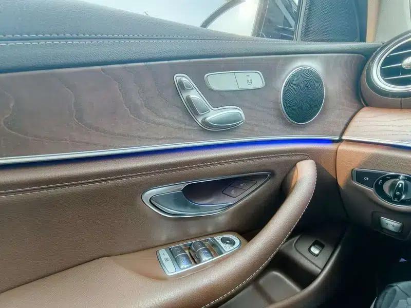 2023 Mercedes-Benz E-Class E 260 L Sedan — миниатюра 16