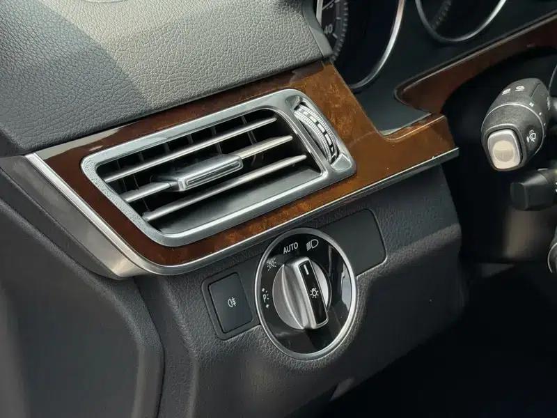 2014 Mercedes-Benz E-Class Facelift E 260 L Luxury — миниатюра 14