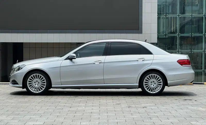 2014 Mercedes-Benz E-Class Facelift E 260 L Luxury — миниатюра 3