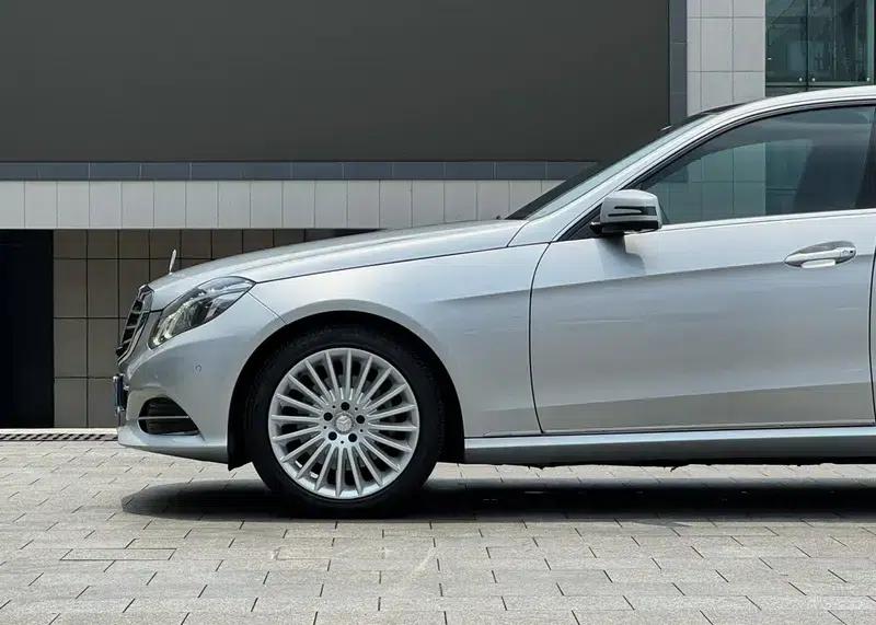 2014 Mercedes-Benz E-Class Facelift E 260 L Luxury — миниатюра 8