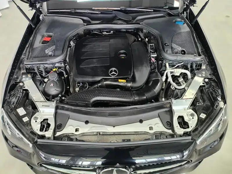 Mercedes-Benz E-Class 2021 Facelift E 260 L Sport Sedan — миниатюра 10