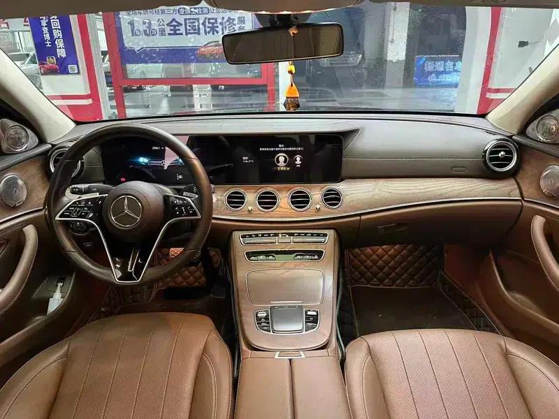 Mercedes-Benz E-Class 2021 E 300 L Fashion Sedan — миниатюра 7