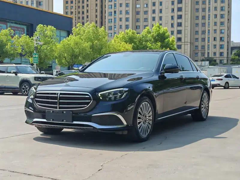 Mercedes-Benz E-Class 2021 E 300 L Luxury Sedan — миниатюра 1