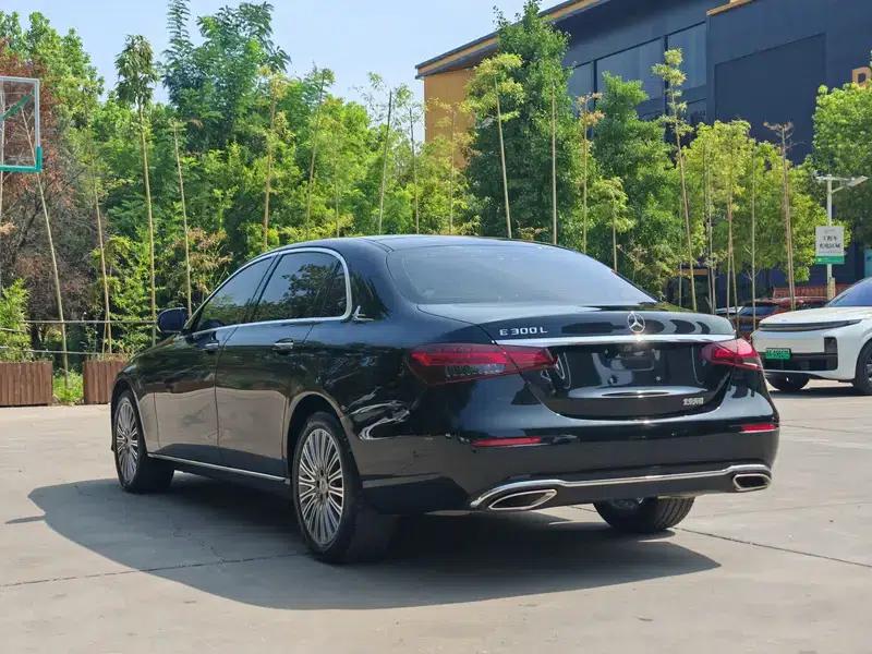 Mercedes-Benz E-Class 2021 E 300 L Luxury Sedan — миниатюра 4