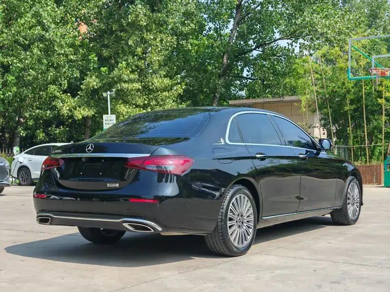 Mercedes-Benz E-Class 2021 E 300 L Luxury Sedan — миниатюра 6