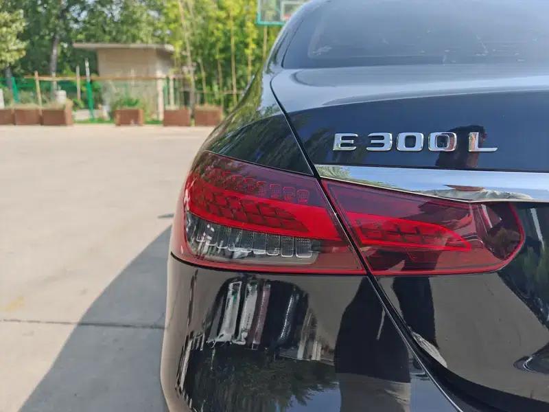 Mercedes-Benz E-Class 2021 E 300 L Luxury Sedan — миниатюра 9