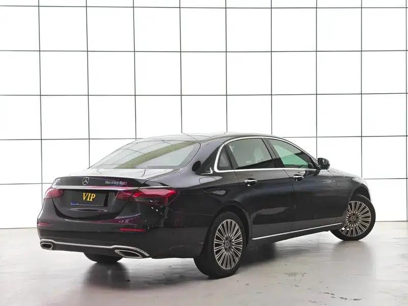 Mercedes-Benz E-Class 2022 Facelift E 300 L Luxury Sedan — миниатюра 7
