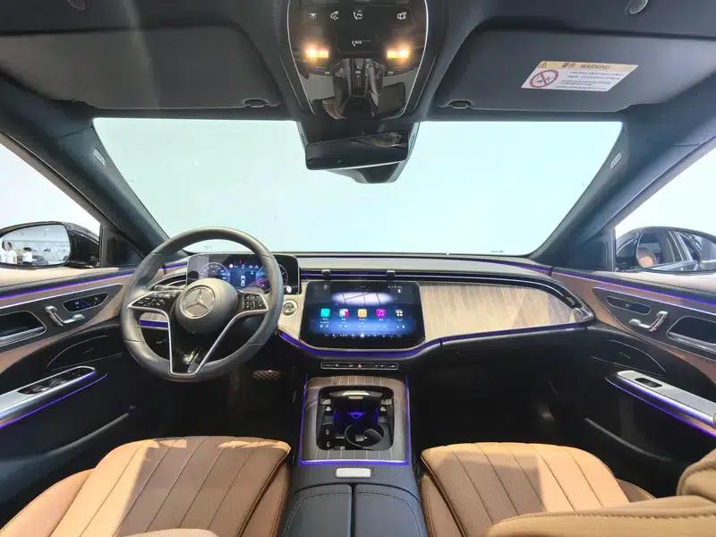 Mercedes-Benz E-Class 2024 E 300 L Fashion Sedan — миниатюра 12