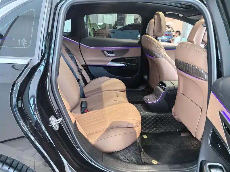 Mercedes-Benz E-Class 2024 E 300 L Fashion Sedan — миниатюра 15