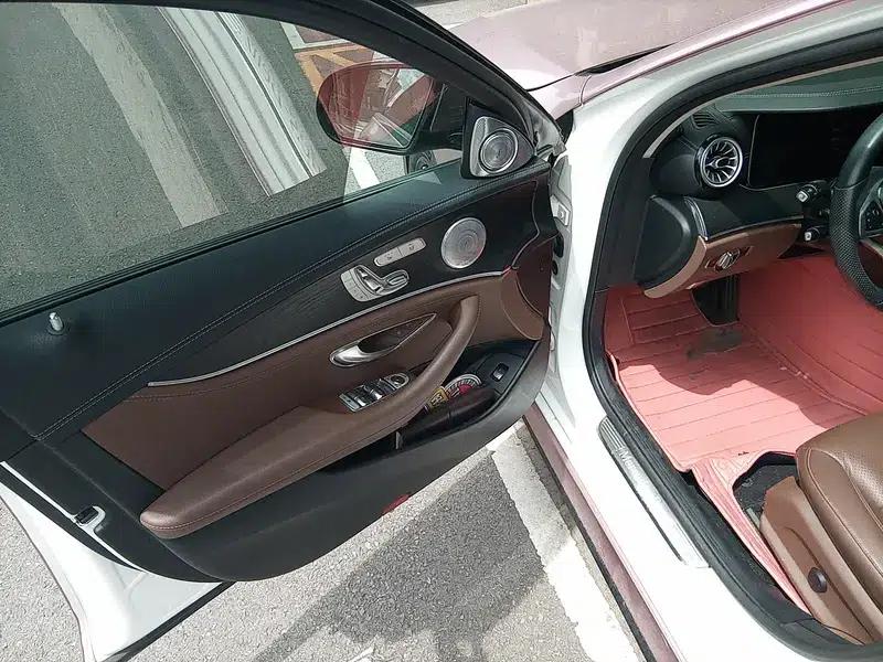 Mercedes-Benz E-Class 2018 Facelift E 300 L Sport Style — миниатюра 17