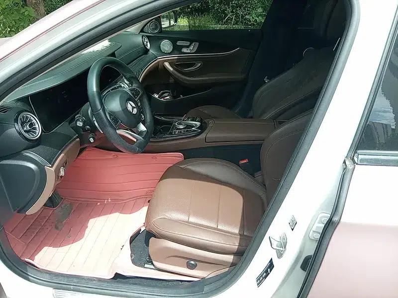 Mercedes-Benz E-Class 2018 Facelift E 300 L Sport Style — миниатюра 7