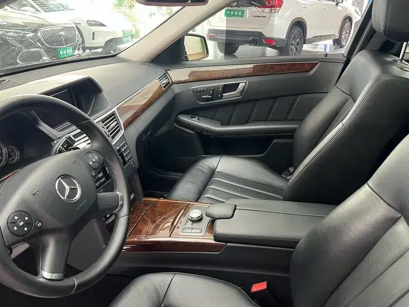 2012 Mercedes-Benz E-Class E 300 L Elegance — миниатюра 25