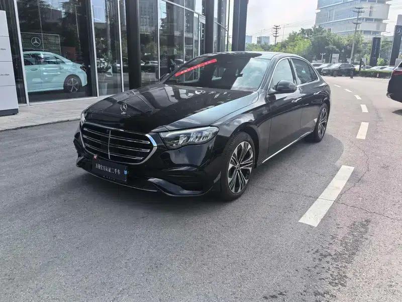 Mercedes-Benz E-Class 2024 E 300 L Fashion Sport Sedan — миниатюра 1