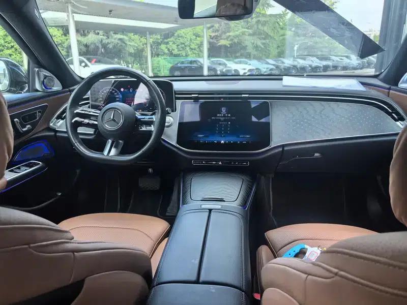Mercedes-Benz E-Class 2024 E 300 L Fashion Sport Sedan — миниатюра 5