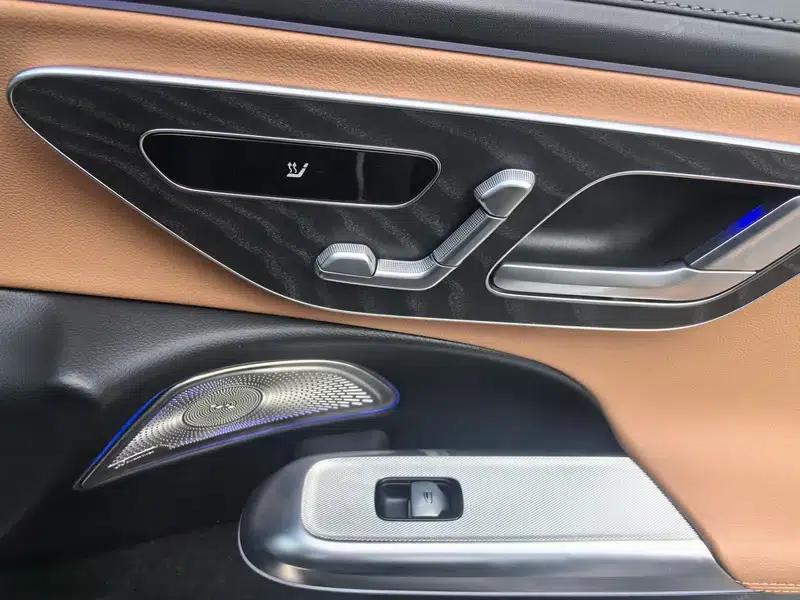 Mercedes-Benz E-Class 2024 E 300 L Fashion Sport Sedan — миниатюра 8