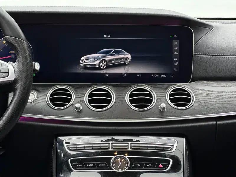 2016 Mercedes-Benz E-Class E 200 L Sport — миниатюра 14
