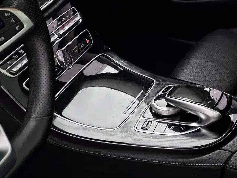 2016 Mercedes-Benz E-Class E 200 L Sport — миниатюра 15