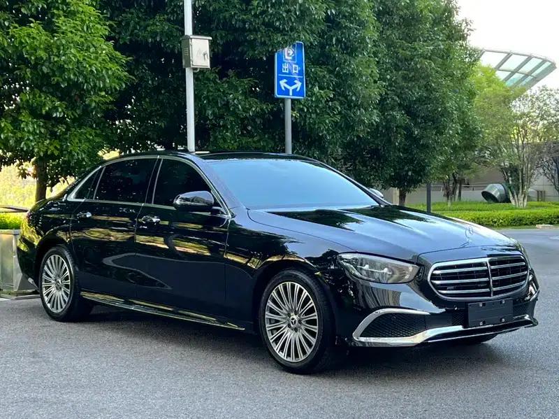 Mercedes-Benz E-Class 2021 Facelift E 300 L Fashion Sedan — миниатюра 3