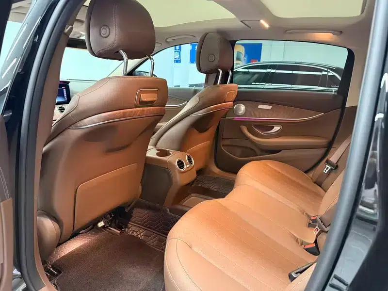 Mercedes-Benz E-Class 2020 Facelift E 300 L Fashion Model — миниатюра 9