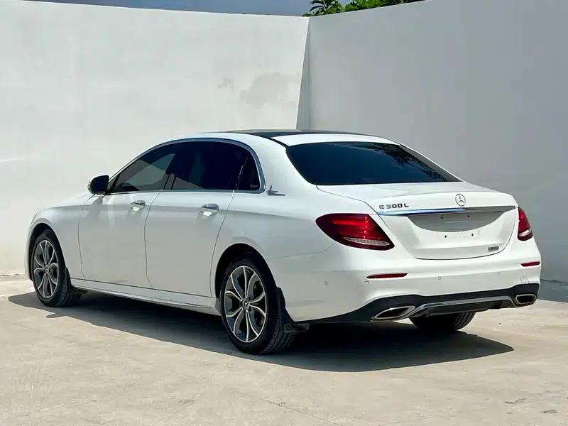 Mercedes-Benz E-Class 2020 E 300 L Sport Style — миниатюра 5