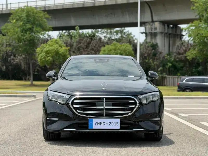 Mercedes-Benz E-Class 2024 E 300 L Fashion Sedan — миниатюра 2