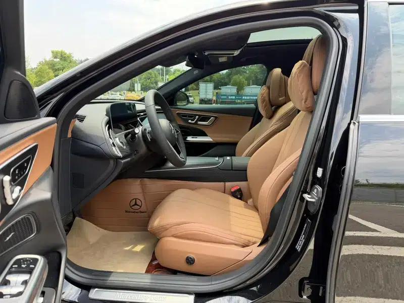 Mercedes-Benz E-Class 2024 E 300 L Fashion Sedan — миниатюра 20