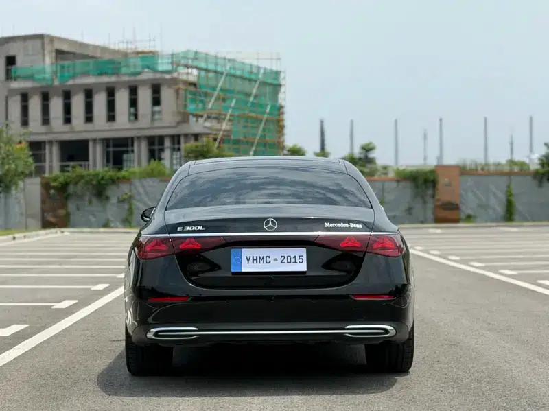 Mercedes-Benz E-Class 2024 E 300 L Fashion Sedan — миниатюра 6