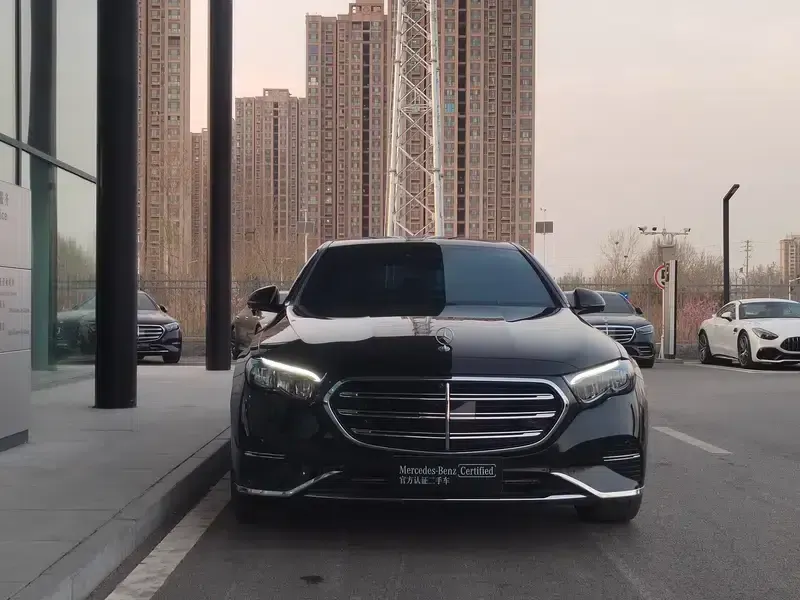Mercedes-Benz E-Class 2025 E 300 L Luxury Sedan — миниатюра 2