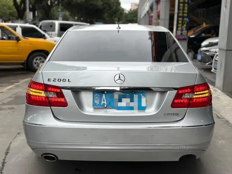2012 Mercedes-Benz E-Class E 200 L CGI Elegance — миниатюра 4