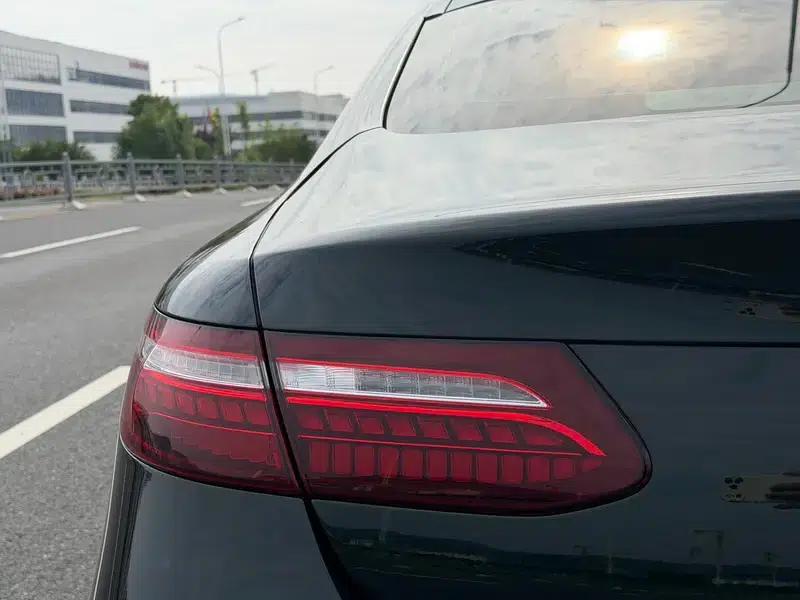 Mercedes-Benz E-Class (Imported) 2023 E 260 Coupe — миниатюра 7