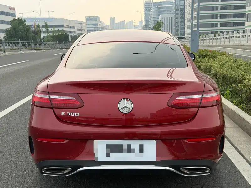 Mercedes-Benz E-Class (Imported) 2018 E 300 Coupe — миниатюра 5