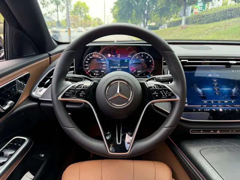 Mercedes-Benz E-Class (Imported) 2025 E 260 Sport Edition — миниатюра 9