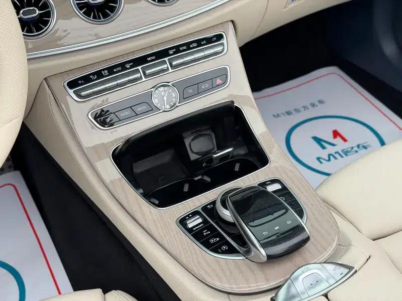 Mercedes-Benz E-Class (Imported) 2020 E 260 Convertible Coupe — миниатюра 6
