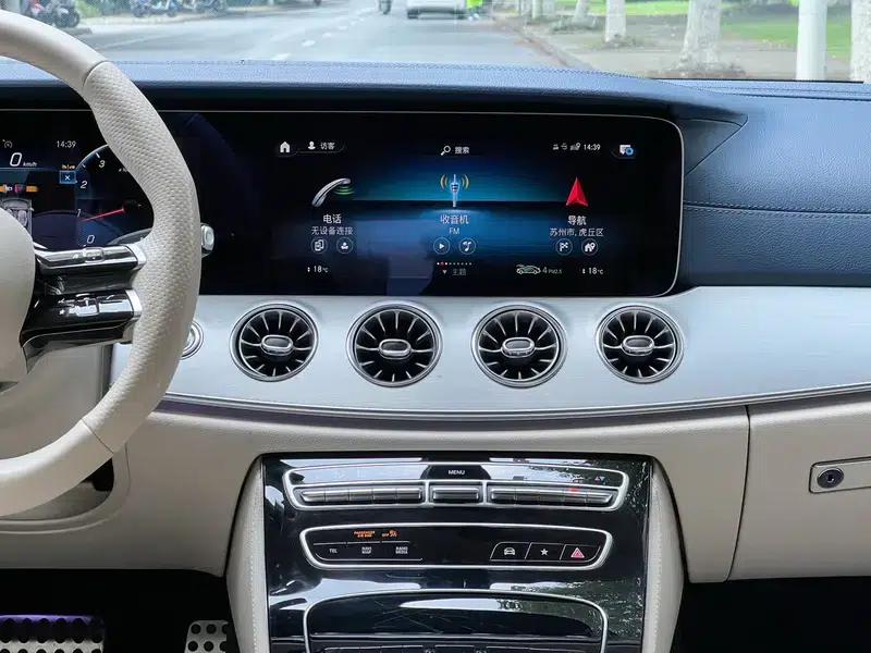 Mercedes-Benz E-Class (Imported) 2023 E 260 Coupe — миниатюра 11