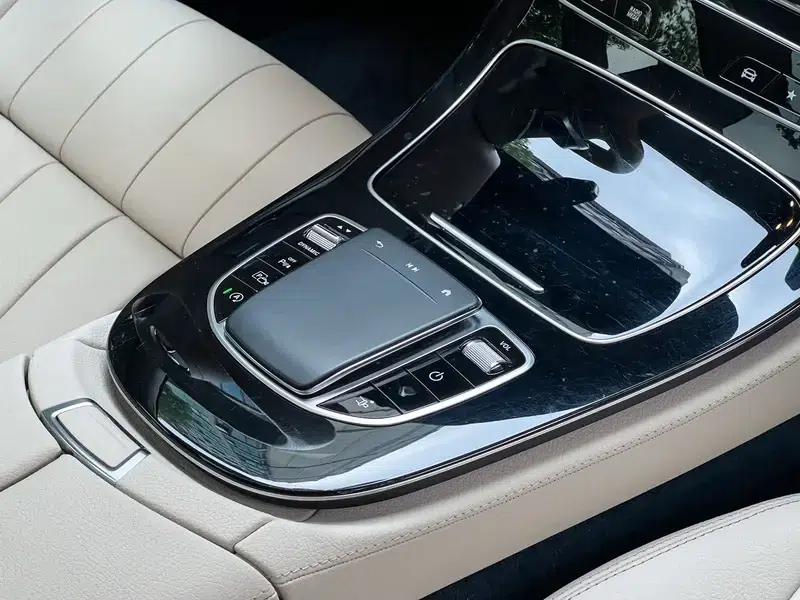 Mercedes-Benz E-Class (Imported) 2023 E 260 Coupe — миниатюра 8