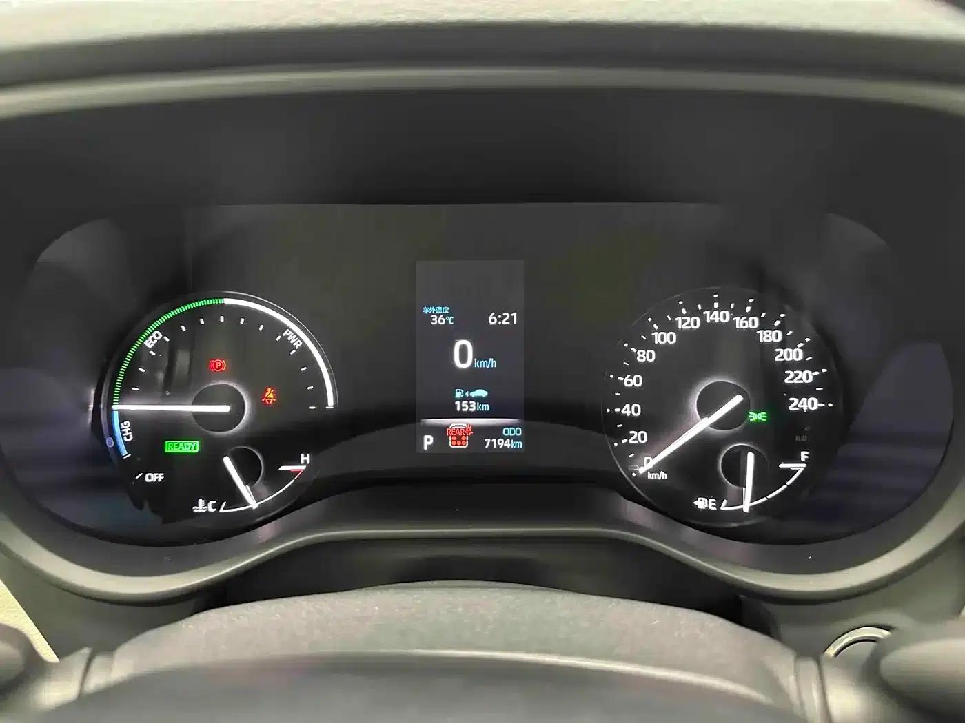 2026 Sienna 2.5L Hybrid AWD Premium Edition — миниатюра 14